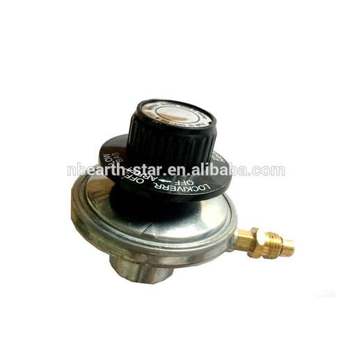 Adjustable gas regulator